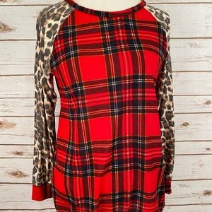 Beautiful Boutique Christmas Plaid W/ Leopard